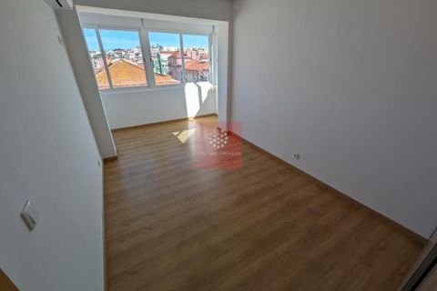 Lejlighed i Amadora, Lisbon, Amadora - € 330.000 | Ref: 701.001.129 - foto 8