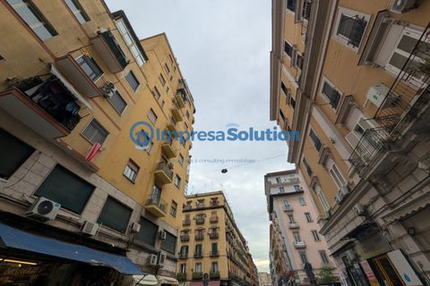 Erhvervsejendom i Naples, Naples, Naples - € 150.000 | Ref: stazione.a - foto 1