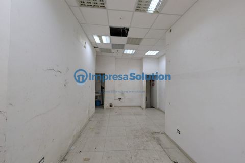 Erhvervsejendom i Naples, Naples, Naples - € 150.000 | Ref: stazione.a - foto 2