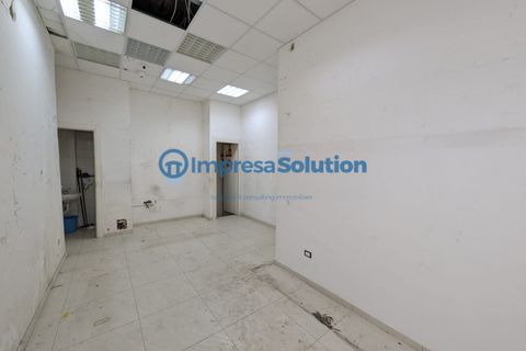Erhvervsejendom i Naples, Naples, Naples - € 150.000 | Ref: stazione.a - foto 3