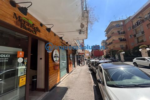 Erhvervsejendom i Naples, Naples, Naples - € 58.000 | Ref: vomero.b - foto 4
