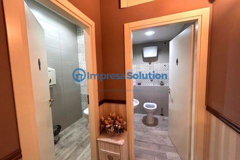 Erhvervsejendom i Naples, Naples, Naples - € 58.000 | Ref: vomero.b - foto 21