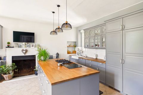 Villa a Barbezières, Charente, Barbezières - € 333.900 | Ref: BVI85490 - foto 3