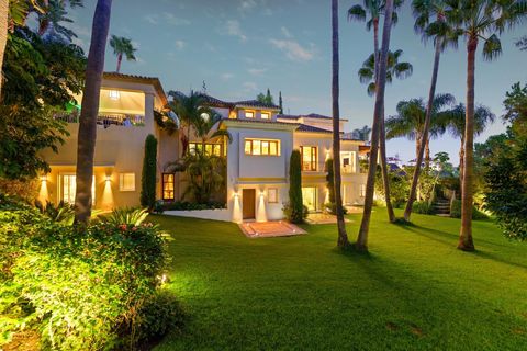 Villa en Marbella, Malaga, Marbella - € 8.950.000 | Ref: ElBosque - photo 29