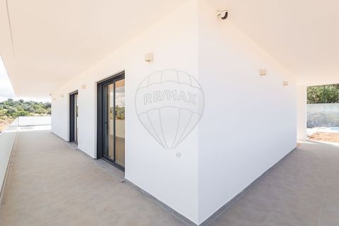 Villa en Alvor, Faro, Alvor - € 2.800.000 | Ref: 122881202-425 - photo 3