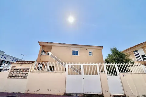 Bungalow i Torrevieja, Alicante, Torrevieja - € 149.900 | Ref: A11415/6084 - foto 3