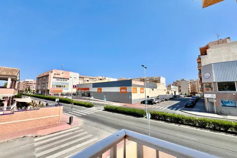 Bungalow i Torrevieja, Alicante, Torrevieja - € 149.900 | Ref: A11415/6084 - foto 13