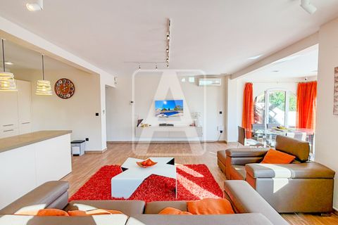 Villa i Calpe, Alicante, Calpe - € 745.000 | Ref: VCA25021 - foto 4