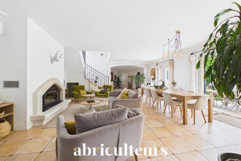 Villa - Rognes, Bouches-du-Rhone, Rognes - € 1 160 000 | Réf : LPVM240623313840 - photo 10