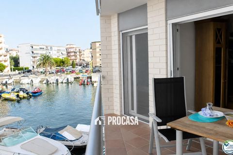 Apartment in Roses, Gerona - photo 1