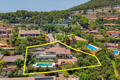 Villa i Begur, Gerona, Begur - € 3 300 000 | Ref: CBR70470 - foto 5