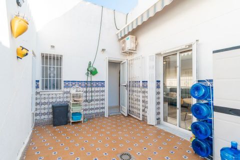 Rækkehus i Playa Flamenca, Alicante, Playa Flamenca - € 209.000 | Ref: THK3-4509-5196 - foto 19