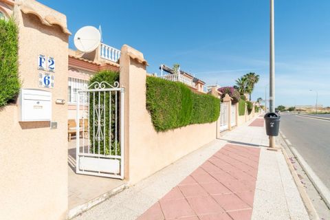 Rækkehus i Playa Flamenca, Alicante, Playa Flamenca - € 209.000 | Ref: THK3-4509-5196 - foto 25