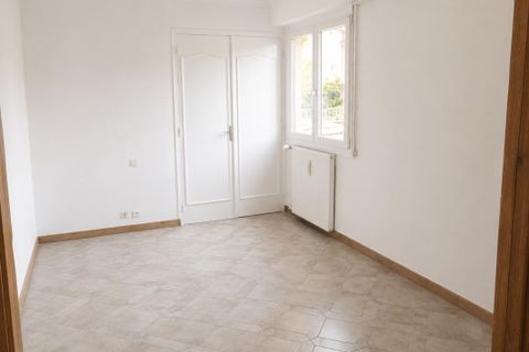 Lejlighed i Vesoul, Haute-Saone, Vesoul - € 119.000 | Ref: 2974 - foto 3
