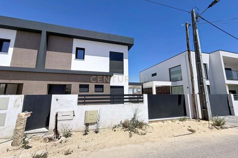 Villa i Seixal, Setubal, Seixal - € 699.000 | Ref: C0191-01617 - foto 2