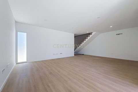 Villa i Seixal, Setubal, Seixal - € 699.000 | Ref: C0191-01617 - foto 12
