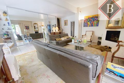 Villa i Cannes, Alpes-Maritimes, Cannes - € 575.000 | Ref: VM1981-BOURGEOISIMMO06 - foto 2