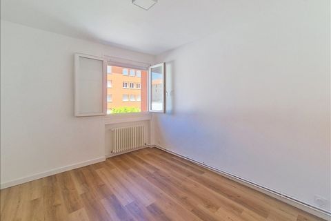 Apartament a Millau, Aveyron, Millau - € 850/mes | Ref: AN005903 - foto 8