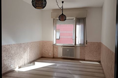 Wohnung in Asti, Asti, Asti - € 110.000 | Ref: 14887 - Foto 12