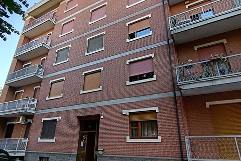 Apartament a Asti, Asti, Asti - € 400/mes | Ref: 14889 - foto 2