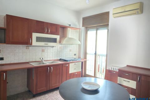 Apartament a Bari, Bari, Bari - € 700/mes | Ref: LRD-833 - foto 9