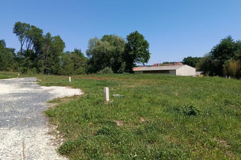 Helårsgrund i Boisredon, Charente-Maritime, Boisredon - € 22.424 | Ref: FS4461 - foto 5