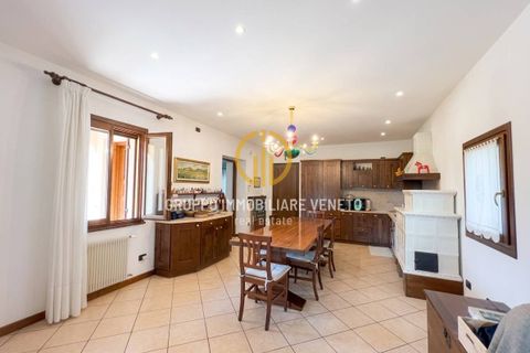 Villa i Montebelluna, Treviso, Montebelluna - € 560.000 | Ref: 149 - foto 10