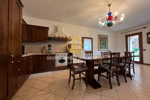 Villa i Montebelluna, Treviso, Montebelluna - € 560.000 | Ref: 149 - foto 11