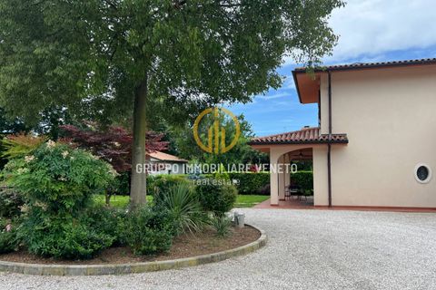 Villa i Montebelluna, Treviso, Montebelluna - € 560.000 | Ref: 149 - foto 26