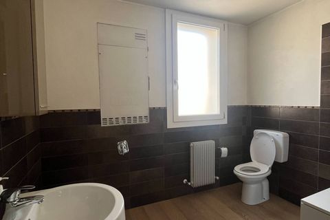 L'establiment comercial a Treviso, Treviso, Treviso - € 900/mes | Ref: 868 - foto 4