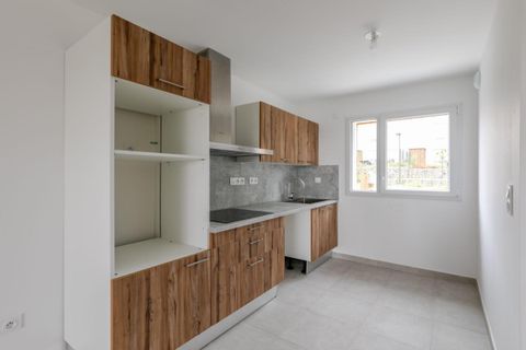 Villa en Couëron, Loire-Atlantique, Couëron - € 362.000 | Ref: 2075PER-BALZANE-M25 - photo 3