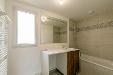 Villa en Couëron, Loire-Atlantique, Couëron - € 362.000 | Ref: 2075PER-BALZANE-M25 - photo 12