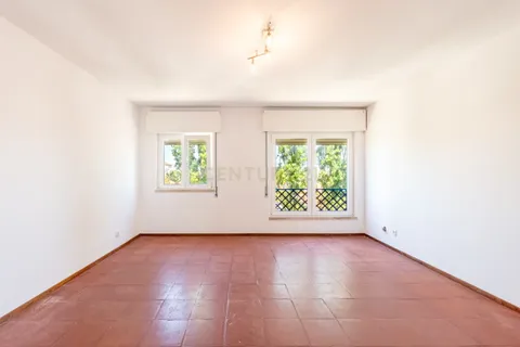 Lejlighed i Carcavelos, Lisbon, Carcavelos - € 350.000 | Ref: C0283-01222 - foto 2