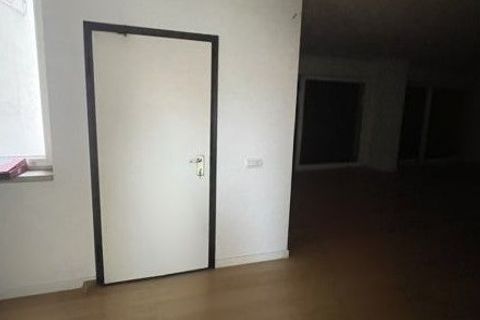 Erhvervsejendom i Treviso, Treviso, Treviso - € 129.000 | Ref: A.A. 746-172 - foto 3