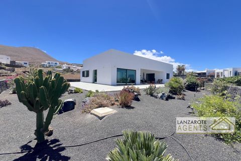 Villa i Las Brenas (Yaiza), Lanzarote, Las Brenas (Yaiza) - € 845 000 | Ref: PBI1199 - foto 36