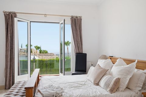 Villa in Marbella, Malaga, Marbella - € 1.400.000 | Ref: R5426086 - foto 15