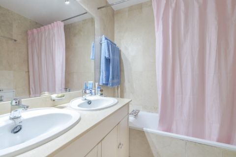 Lejlighed i Benahavis, Malaga, Benahavis - € 305.000 | Ref: EF-B89271SR - foto 11