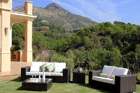 Villa i Benahavis, Malaga, Benahavis - € 1.950.000 | Ref: EF-B4531SR - foto 5