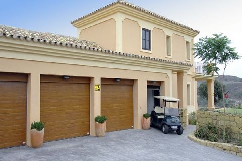 Villa i Benahavis, Malaga, Benahavis - € 1.950.000 | Ref: EF-B4531SR - foto 8