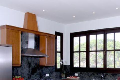 Villa i Benahavis, Malaga, Benahavis - € 1.950.000 | Ref: EF-B4531SR - foto 16