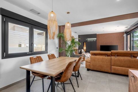 Villa i Benijofar, Alicante, Benijofar - € 699.000 | Ref: CM474 - foto 4