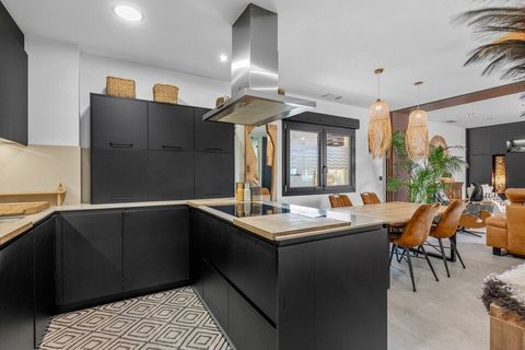 Villa i Benijofar, Alicante, Benijofar - € 699.000 | Ref: CM474 - foto 9
