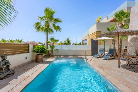 Villa i Benijofar, Alicante, Benijofar - € 699.000 | Ref: CM474 - foto 27