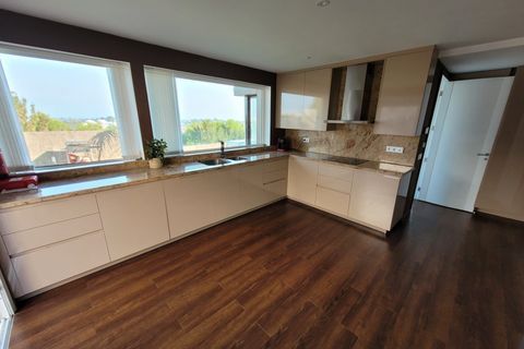 Villa i Benahavis, Malaga, Benahavis - € 1.850.000 | Ref: EF-RR2126 - foto 7