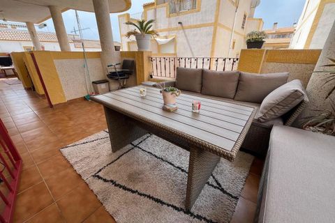 Byhus i Torrevieja, Alicante, Torrevieja - € 189.000 | Ref: 741047 - foto 2