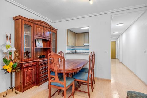 Lejlighed i Torrevieja, Alicante, Torrevieja - € 149.000 | Ref: 750526 - foto 1