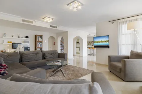 Villa i Benahavis, Malaga, Benahavis - € 1.095.000 | Ref: EF-BD2650 - foto 7