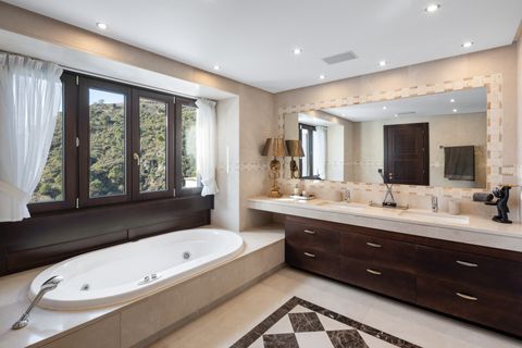 Villa i Benahavis, Malaga, Benahavis - € 3.995.000 | Ref: EF-BD2470 - foto 13