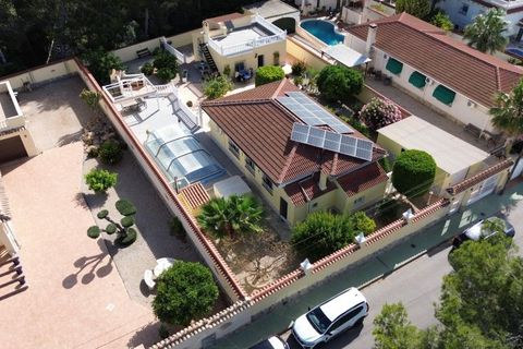 Villa i Pinar De Campoverde, Alicante, Pinar De Campoverde - € 429.000 | Ref: MLSC5352434 - foto 1