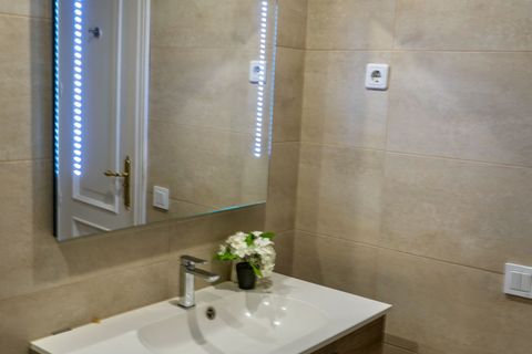 Lejlighed i Benahavis, Malaga, Benahavis - € 490.000 | Ref: EF-RR2437-HG - foto 17